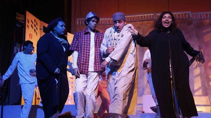 بالصور.. عرض ولاد