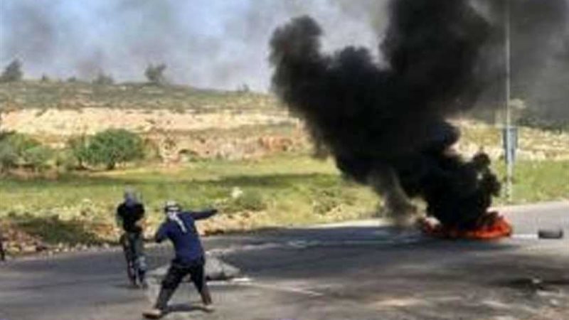 إصابة شابين فلسطينيين