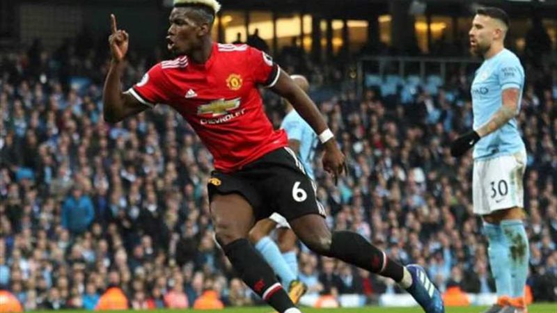 مانشستر يونايتد يتقدم