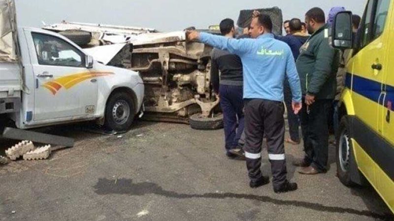 إصابة 14 في حادث