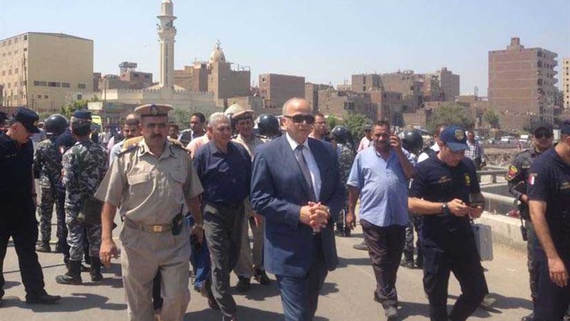 بالصور.. محافظ القليوبية