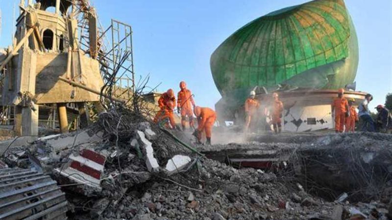 زلزال إندونيسيا يغير