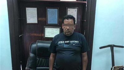 مساعد رئيس حي مدينة نصر.. نصاب