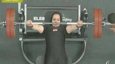 جيهان حسن تتوج بفضية وزن 79 كجم في بطولة إفريقيا البارالمبية لرفع الأثقال