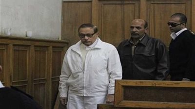 الحكم على صفوت الشريف ونجليه في الكسب غير المشروع غدا