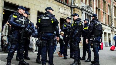 اعتقال مشتبه به في حادث طعن في هولندا