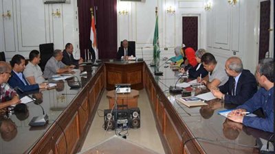 محافظ المنيا يحاور الشباب في لقاءات مفتوحة ضمن مبادرة 