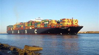 47 سفينة تعبر المجري الملاحي لقناة السويس بحمولات 2.8 مليون طن