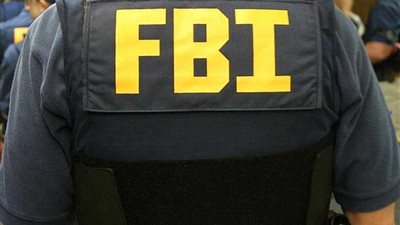 إقالة العميل الفيدرالي المخضرم بيتر ستروك من (إف بي آي)