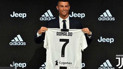 كريستيانو رونالدو يكشف سر انتقاله لـ 