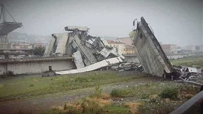 انهيار جسر في مدينة جنوة بإيطالي