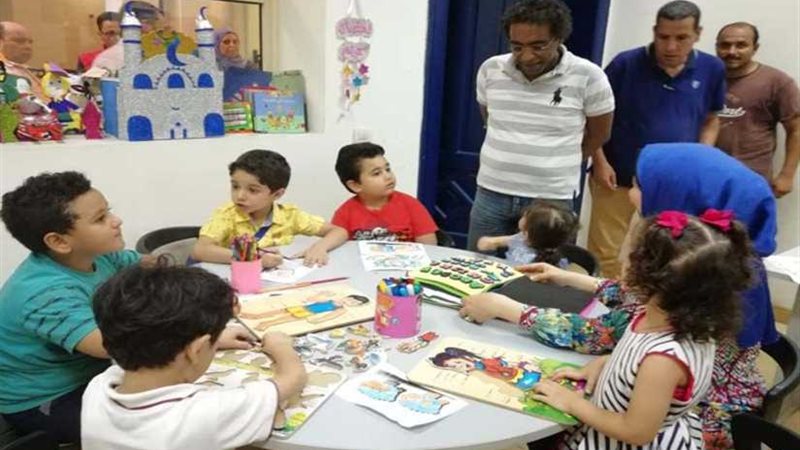 عواض يشيد بأنشطة