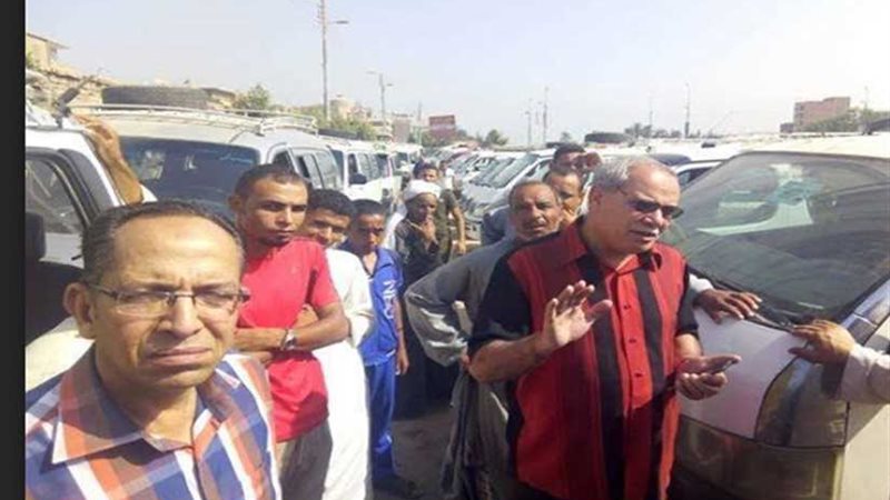 رئيس مركز ملوي يتابع