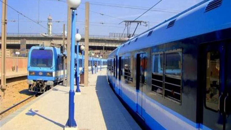 سيدة تلقى نفسها أمام