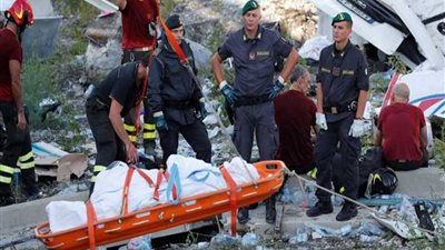 فرنسا تعلن مصرع 3 من رعاياها في حادث انهيار جسر جنوة بإيطاليا