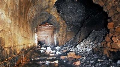 مقتل شخص وإصابة آخر في انهيار منجم وسط روسيا