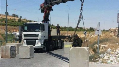 الاحتلال يغلق مداخل نابلس عقب مقتل مستوطنة اسرائيلية بحادث دهس