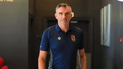 محاضرة فنية بالفيديو لـ«كارتيرون» مع لاعبي الأهلي