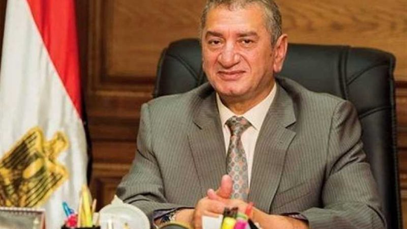 غرفة عمليات مكبرة