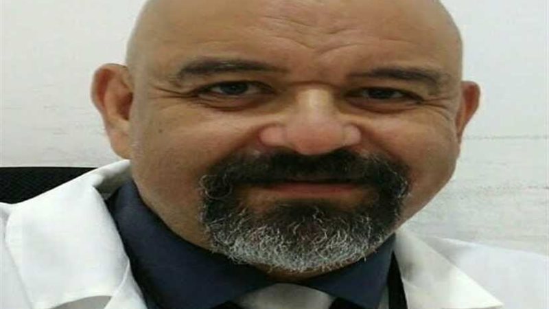 د. إيهاب رمضان مديرا