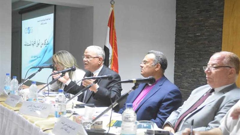 محافظ المنيا يشهد