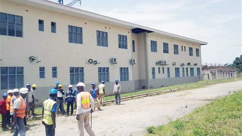 تنفيذ أضخم سلسلة