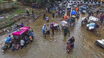 ارتفاع عدد ضحايا فيضانات الهند إلى 357 قتيلا