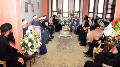 قيادات الكنيسة والأوقاف والأزهر يهنئون محافظ بني سويف بعيد الأضحى المبارك