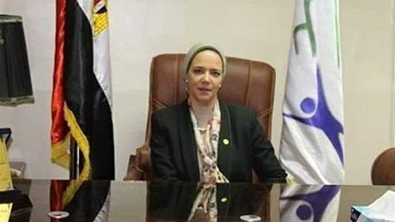 برلمانية تتقدم بطلب