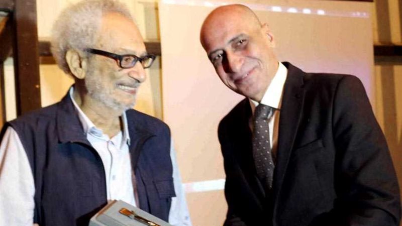 الفنون التشكيلية: