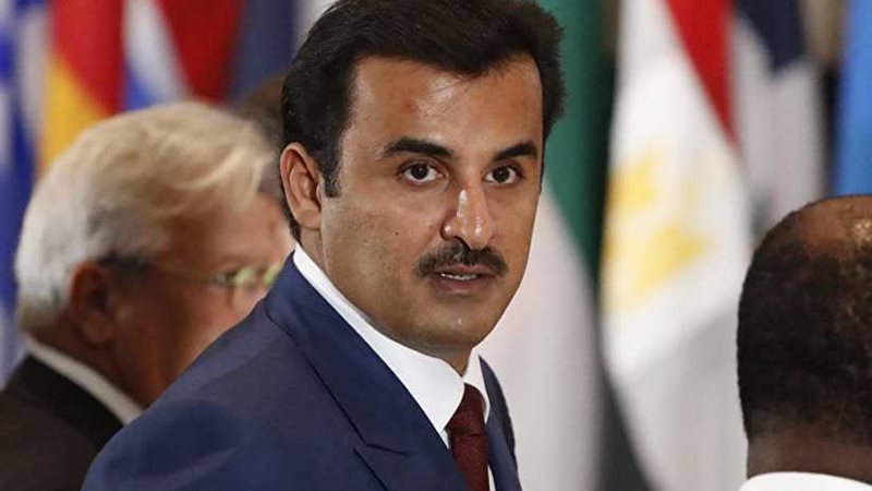 منع تميم للقطريين