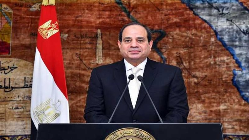 الرئيس السيسي يتبادل