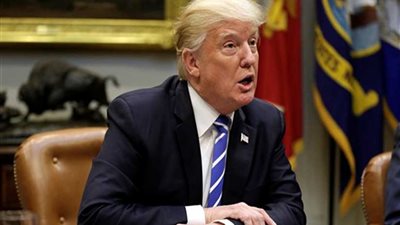 ترامب يتهم منصات التواصل الاجتماعي بفرض رقابة وإخراس الملايين