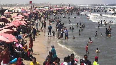 800 ألف زائر في جمصة خلال أول أيام العيد