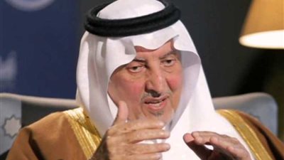 أمير مكة ونائبه يطوفان طواف الإفاضة