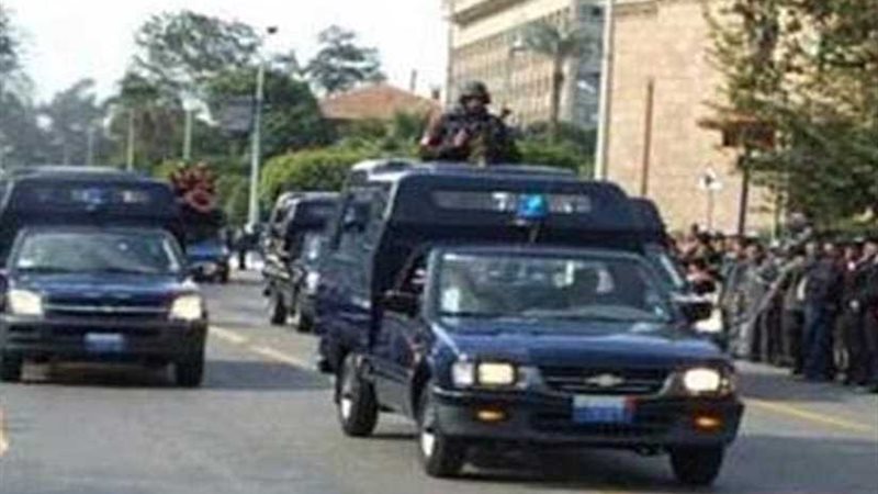 أجهزة الأمن تلقي