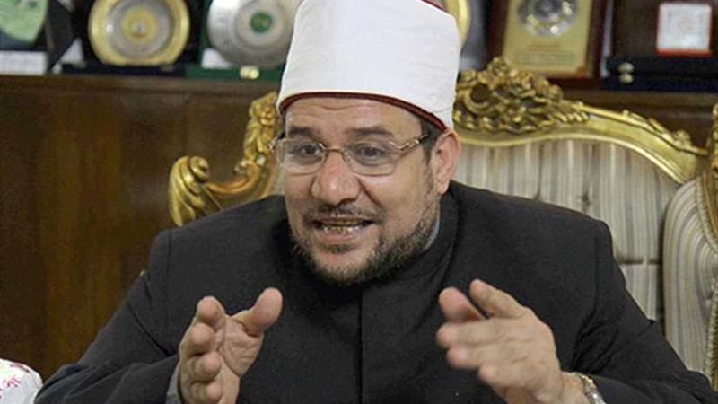 وزير الأوقاف: الشائعات