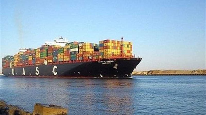 قناة السويس تسجل