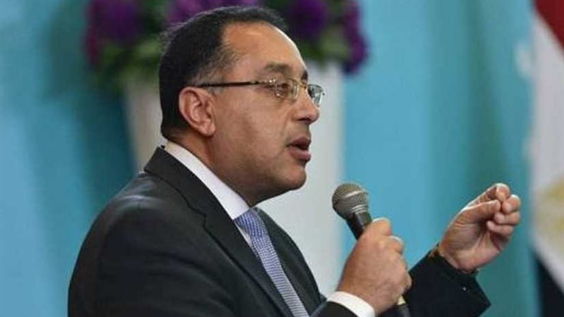 رئيس الوزراء يتابع