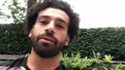 صلاح: لم أطلب شيئا لنفسي ولكن لجميع اللاعبين الذين يشتكون ولا يتحدثون.. (فيديو)