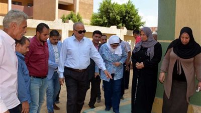 محافظ القليوبية يتفقد مشروعات فى بنها بتكلفة 28 مليون جنيه