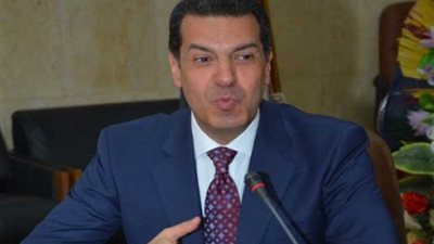 محافظ أسيوط يشدد على إنهاء صيانة المدارس والاطمئنان على سلامة المنشآت التعليمية