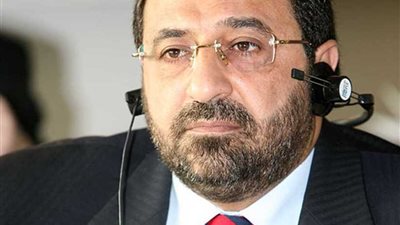 مجدي عبدالغني: 