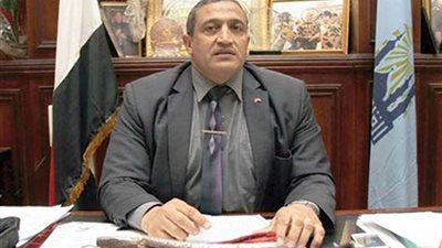 نائب محافظ القاهرة يدشن حملة لتوفير الحقائب والأدوات المدرسية بأسعار رمزية