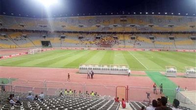 حضور ضعيف لجمهور الأهلي ببرج العرب قبل مواجهة كمبالا سيتي