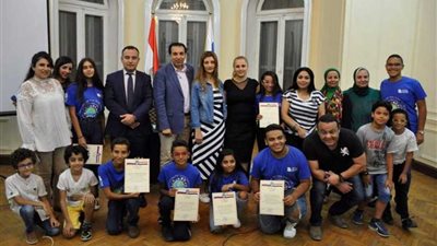 روسيا تدعو أطفال العالم إلى مصر