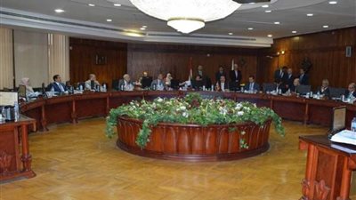 صقر وسبع يبحثان استعداد جامعة طنطا للعام الدراسي