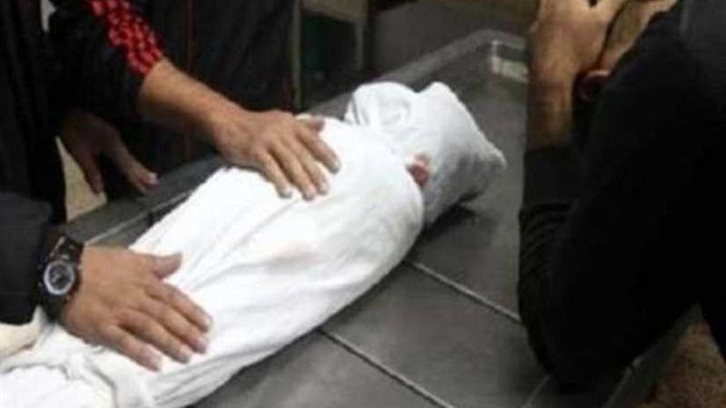 مصرع طفل بسبب تناول