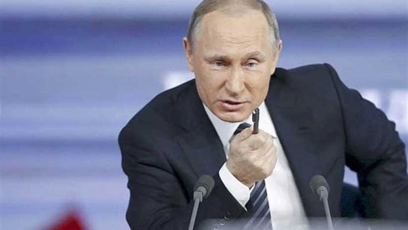 بوتين يقيل 15 جنرالا
