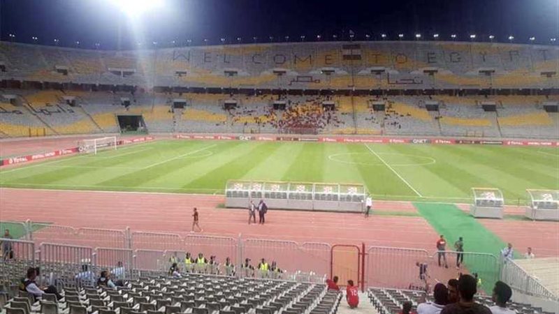 حضور ضعيف لجمهور